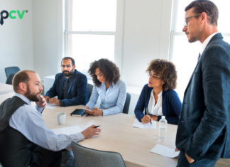 Quy tắc 11:11 giúp quy trình training nhân viên bán hàng hiệu quả training-nhan-vien-ban-hang-topcv