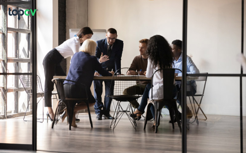 Công bằng là một yếu tố để giúp xây dựng Employee Relations trong tổ chức